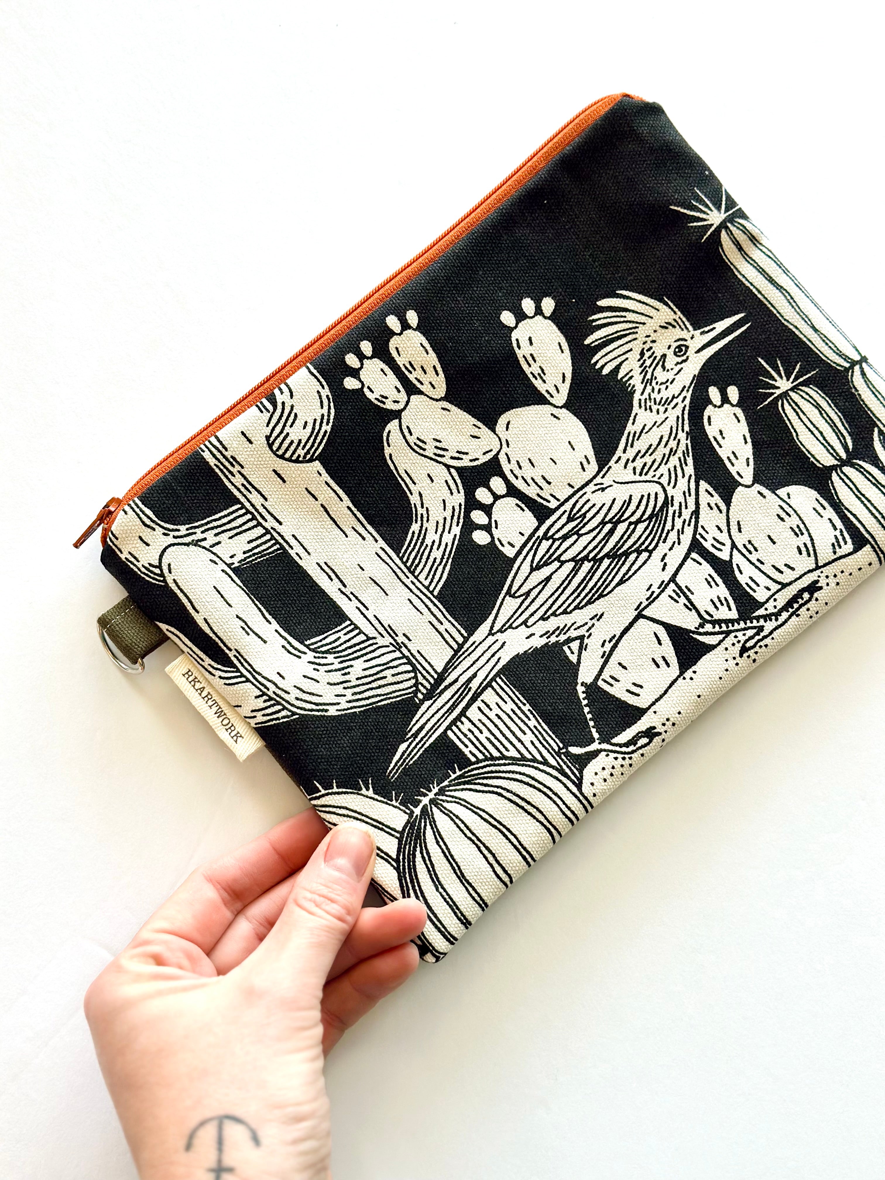 Roadrunner Zippered Bag